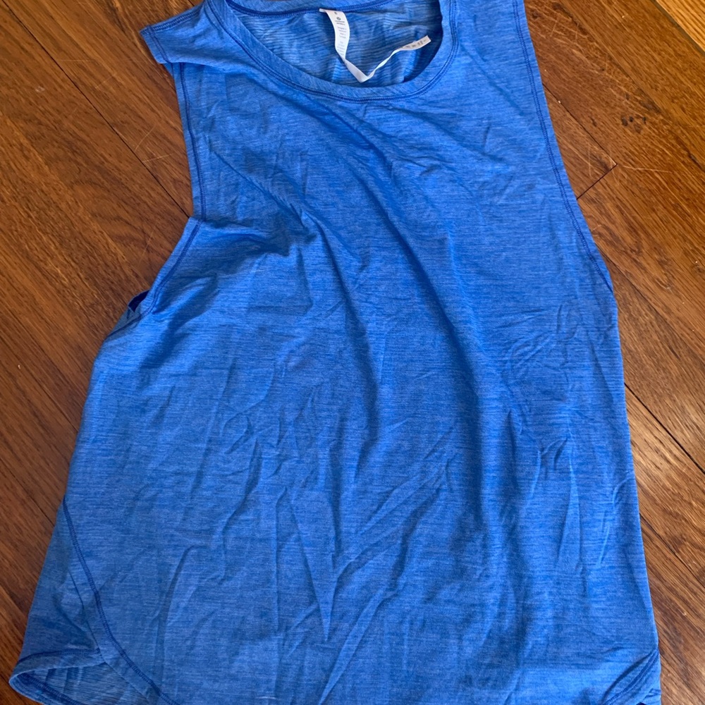 ❤️NWT Lululemon Workout Tank size 8❤️